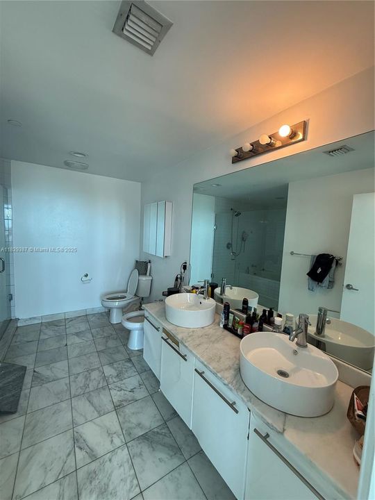 Activo con contrato: $650,000 (2 camas, 2 baños, 1315 Pies cuadrados)