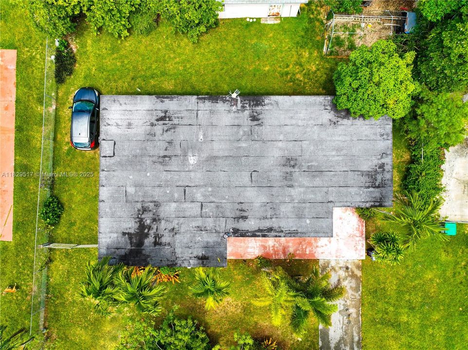 Недавно продано: $420,000 (2 спален, 1 ванн, 1202 Квадратных фут)