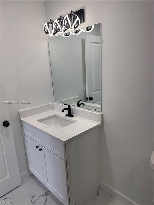 Activo con contrato: $419,900 (0 camas, 0 baños, 0 Pies cuadrados)