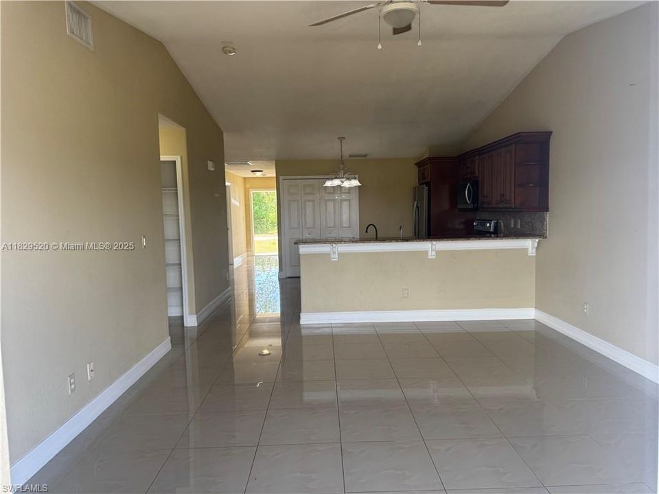 Activo con contrato: $419,900 (0 camas, 0 baños, 0 Pies cuadrados)