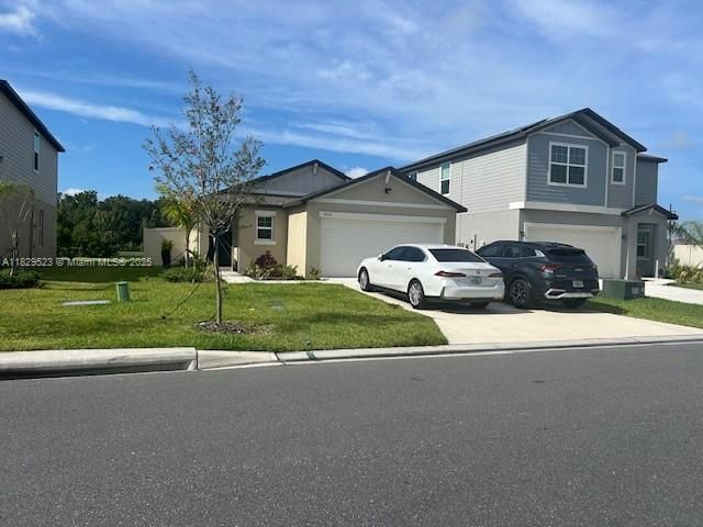 最近售出: $320,000 (3 贝兹, 2 浴室, 1451 平方英尺)