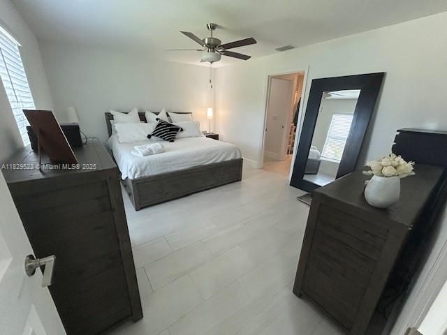 最近售出: $320,000 (3 贝兹, 2 浴室, 1451 平方英尺)