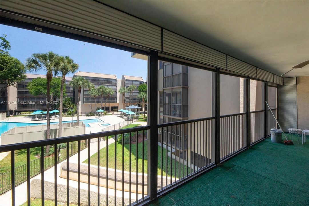 Activo con contrato: $268,000 (2 camas, 2 baños, 1314 Pies cuadrados)