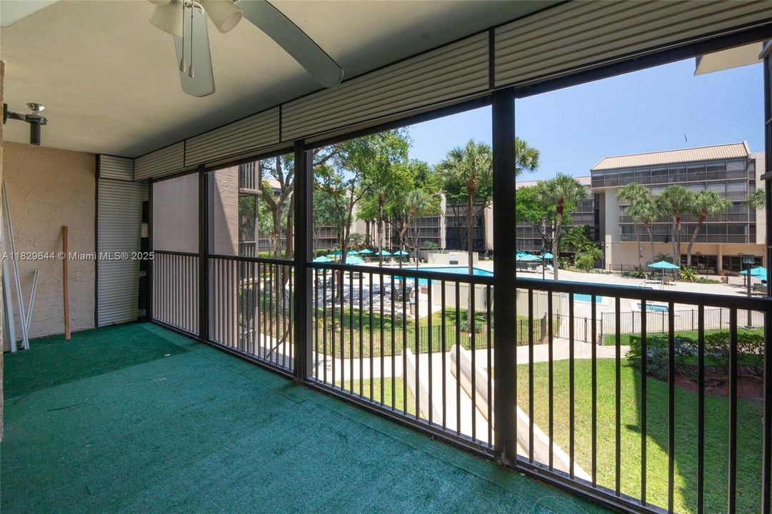 Activo con contrato: $268,000 (2 camas, 2 baños, 1314 Pies cuadrados)