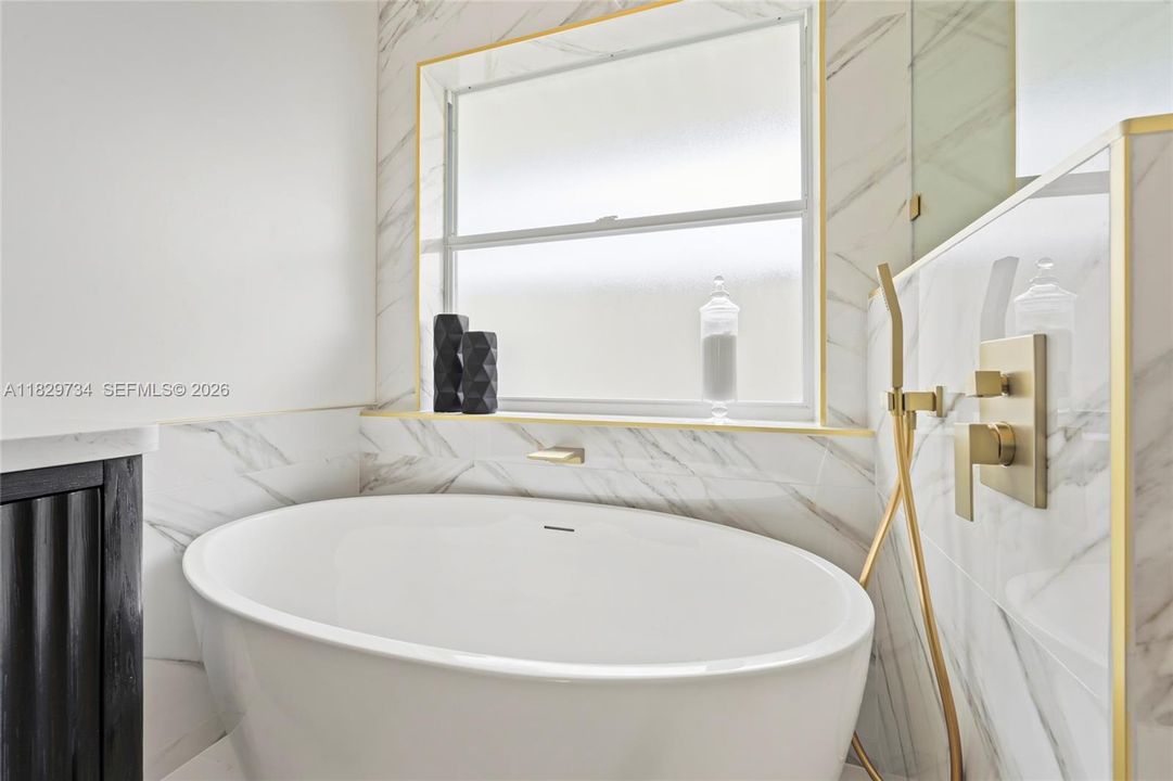 На продажу: $649,000 (4 спален, 3 ванн, 2383 Квадратных фут)