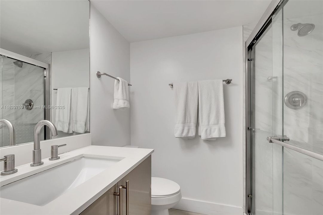 待售: $599,000 (2 贝兹, 2 浴室, 1000 平方英尺)