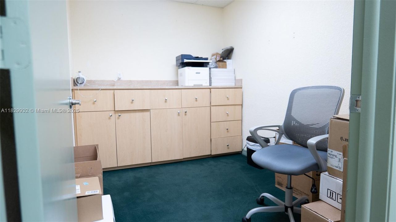 出租: $14 (0 贝兹, 0 浴室, 0 平方英尺)