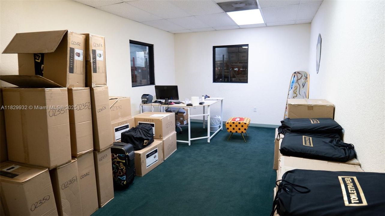 出租: $14 (0 贝兹, 0 浴室, 0 平方英尺)