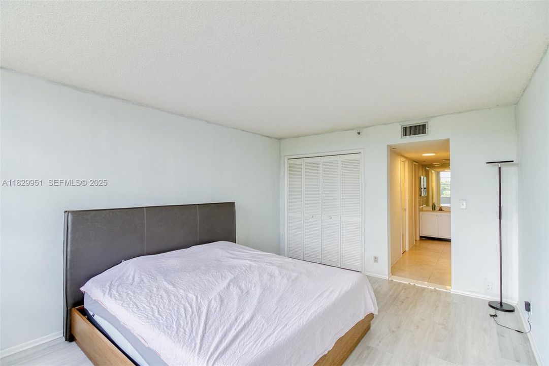 En Venta: $259,900 (3 camas, 2 baños, 1620 Pies cuadrados)