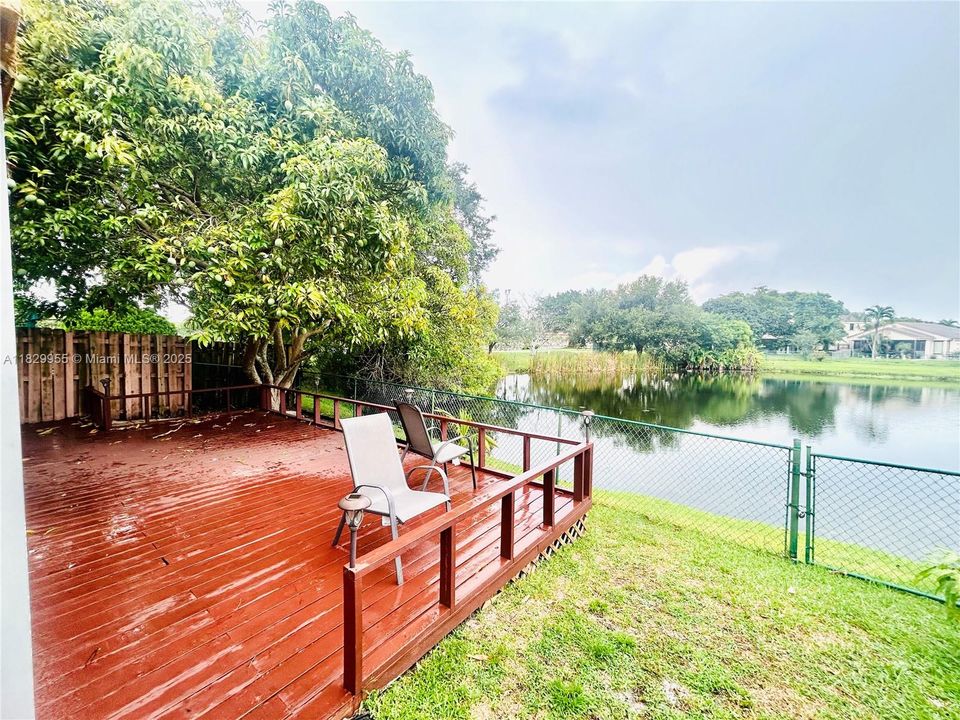 Active With Contract: $3,500 (4 beds, 3 baths, 1558 Square Feet)