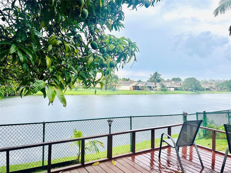 Active With Contract: $3,500 (4 beds, 3 baths, 1558 Square Feet)