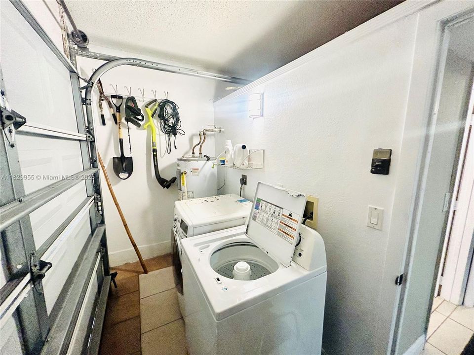 Active With Contract: $3,500 (4 beds, 3 baths, 1558 Square Feet)