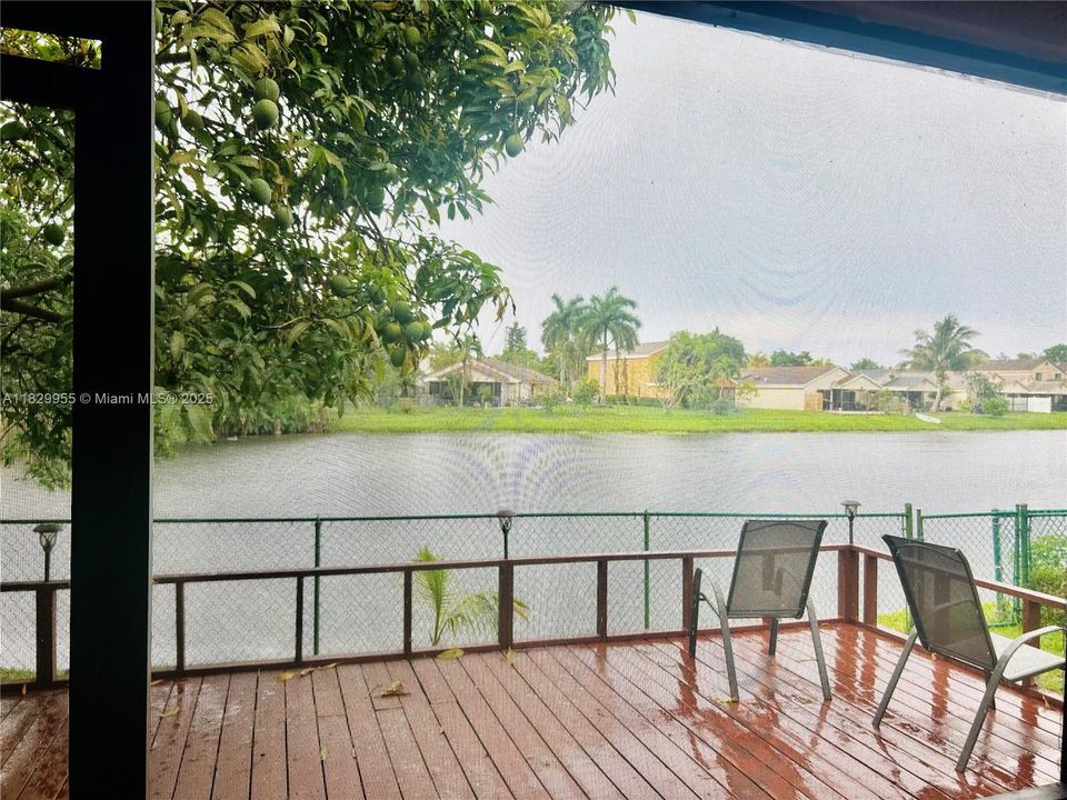 Active With Contract: $3,500 (4 beds, 3 baths, 1558 Square Feet)