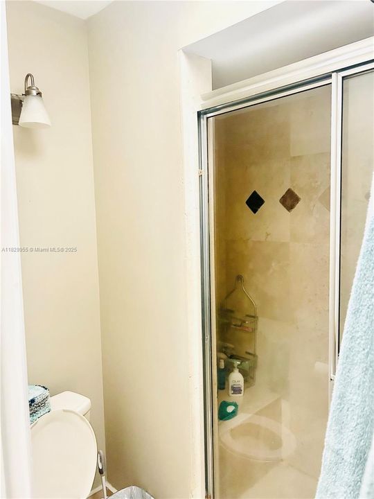 Active With Contract: $3,500 (4 beds, 3 baths, 1558 Square Feet)