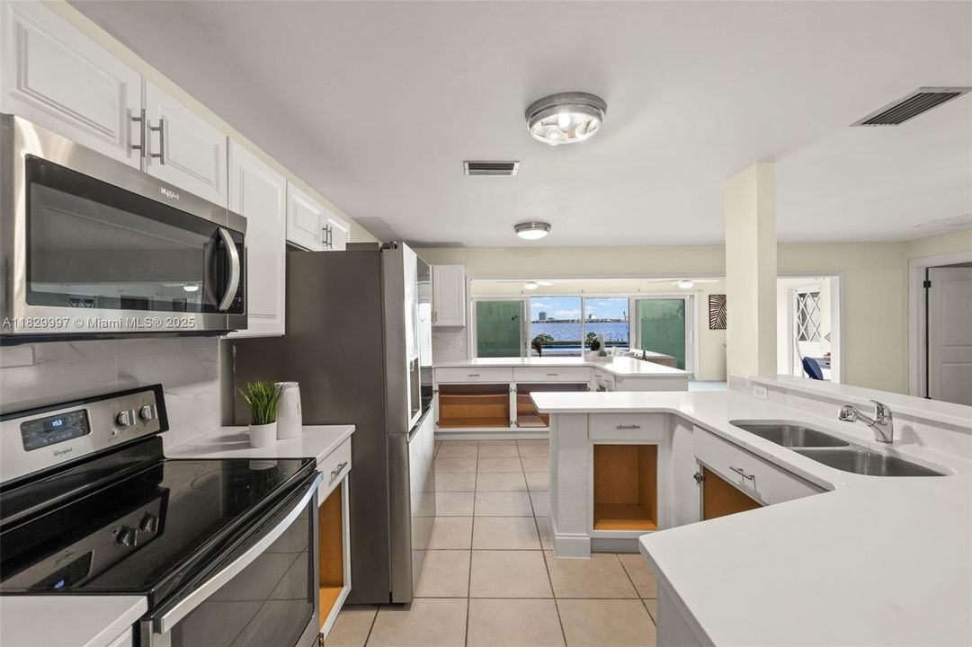 For Sale: $785,000 (2 beds, 2 baths, 0 Square Feet)