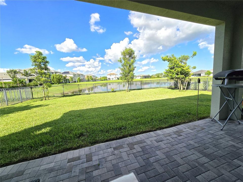 For Sale: $645,000 (3 beds, 2 baths, 1920 Square Feet)