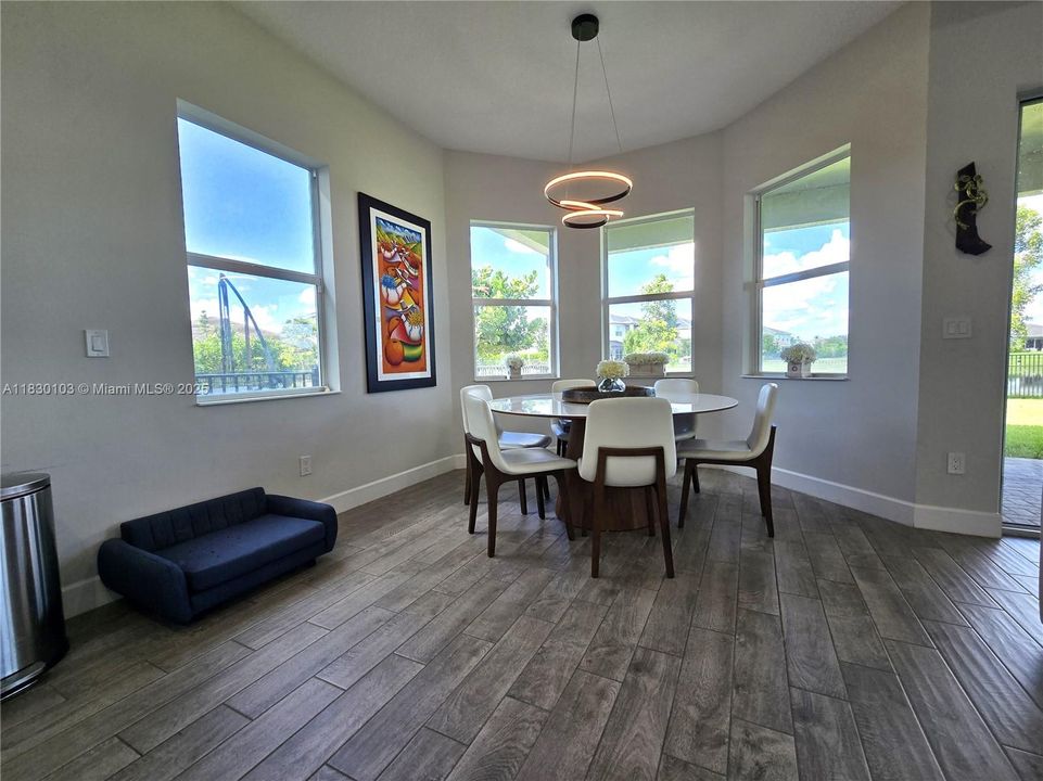 For Sale: $645,000 (3 beds, 2 baths, 1920 Square Feet)