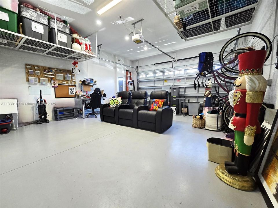 For Sale: $645,000 (3 beds, 2 baths, 1920 Square Feet)