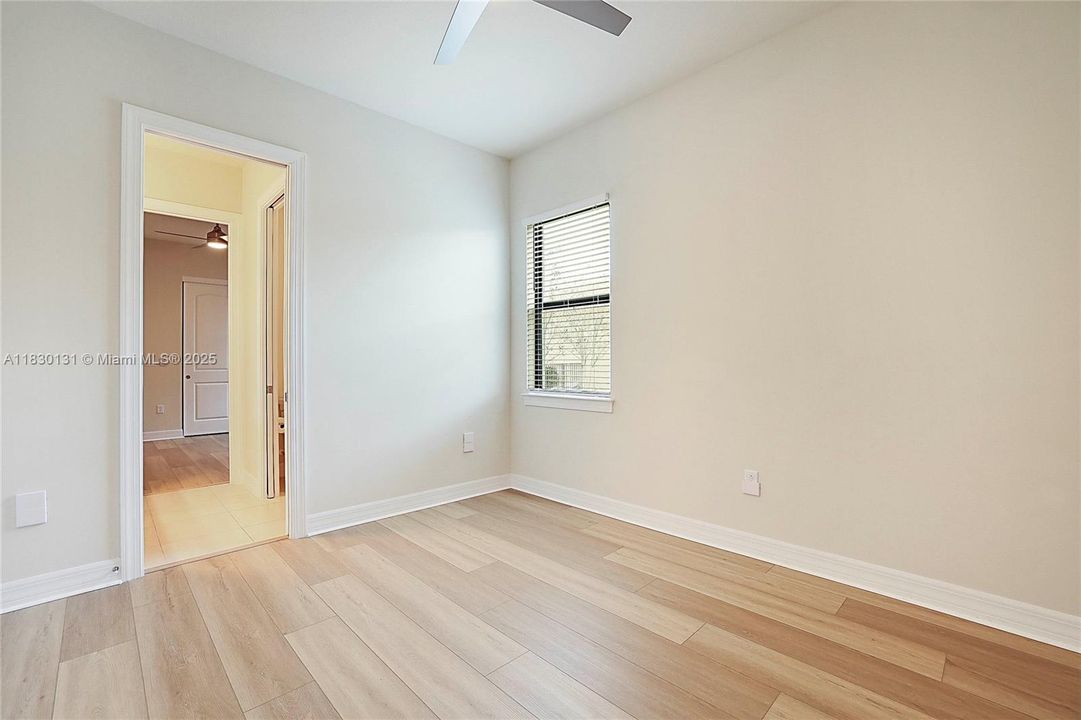 Recientemente alquilado: $6,250 (4 camas, 3 baños, 3073 Pies cuadrados)