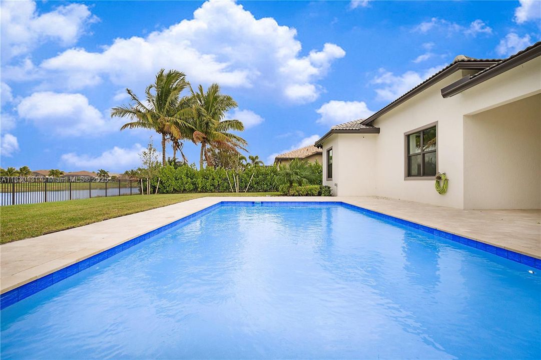 Recientemente alquilado: $6,250 (4 camas, 3 baños, 3073 Pies cuadrados)