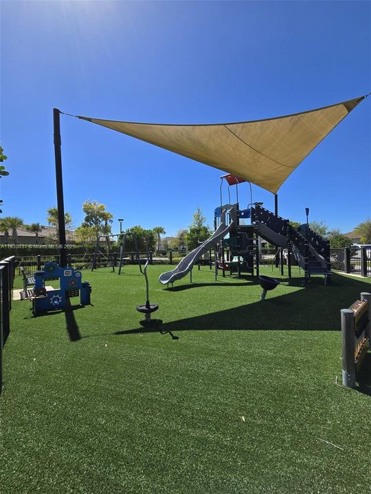 Recientemente alquilado: $6,250 (4 camas, 3 baños, 3073 Pies cuadrados)