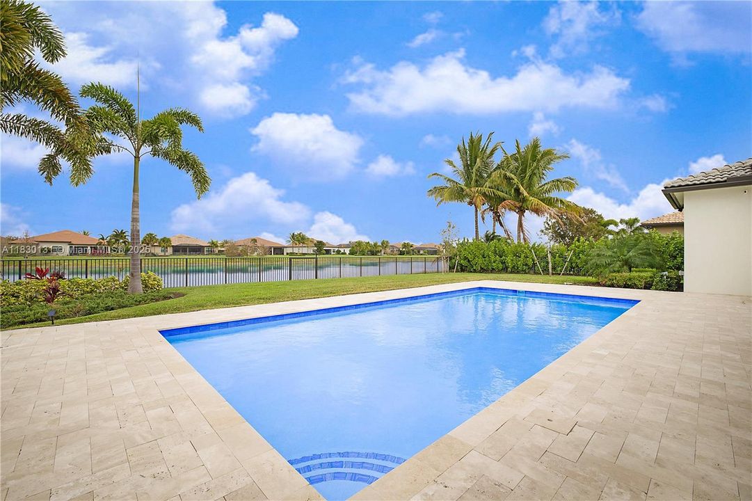 Recientemente alquilado: $6,250 (4 camas, 3 baños, 3073 Pies cuadrados)