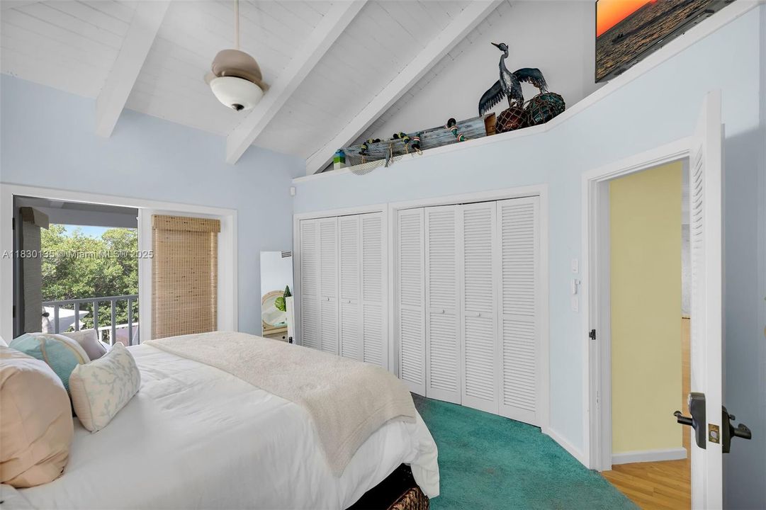 На продажу: $1,949,900 (3 спален, 2 ванн, 2159 Квадратных фут)