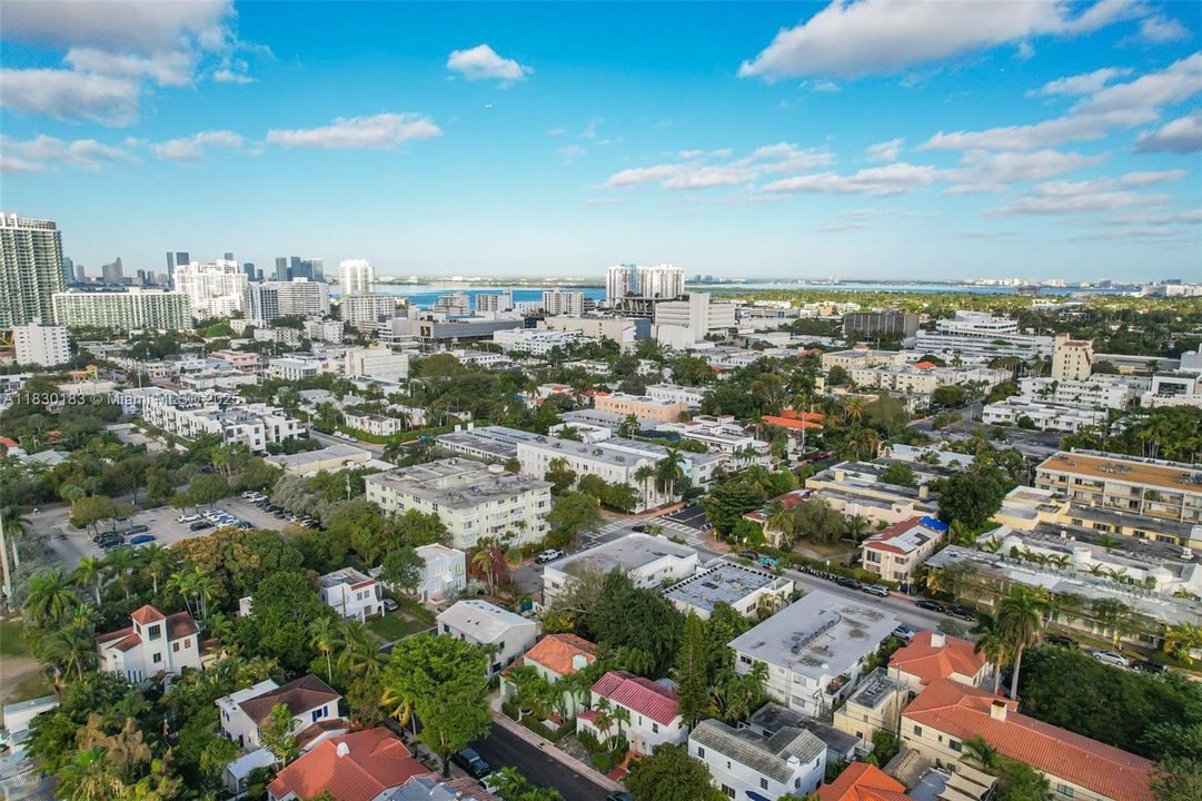 Vendido Recientemente: $1,799,000 (3 camas, 2 baños, 1921 Pies cuadrados)