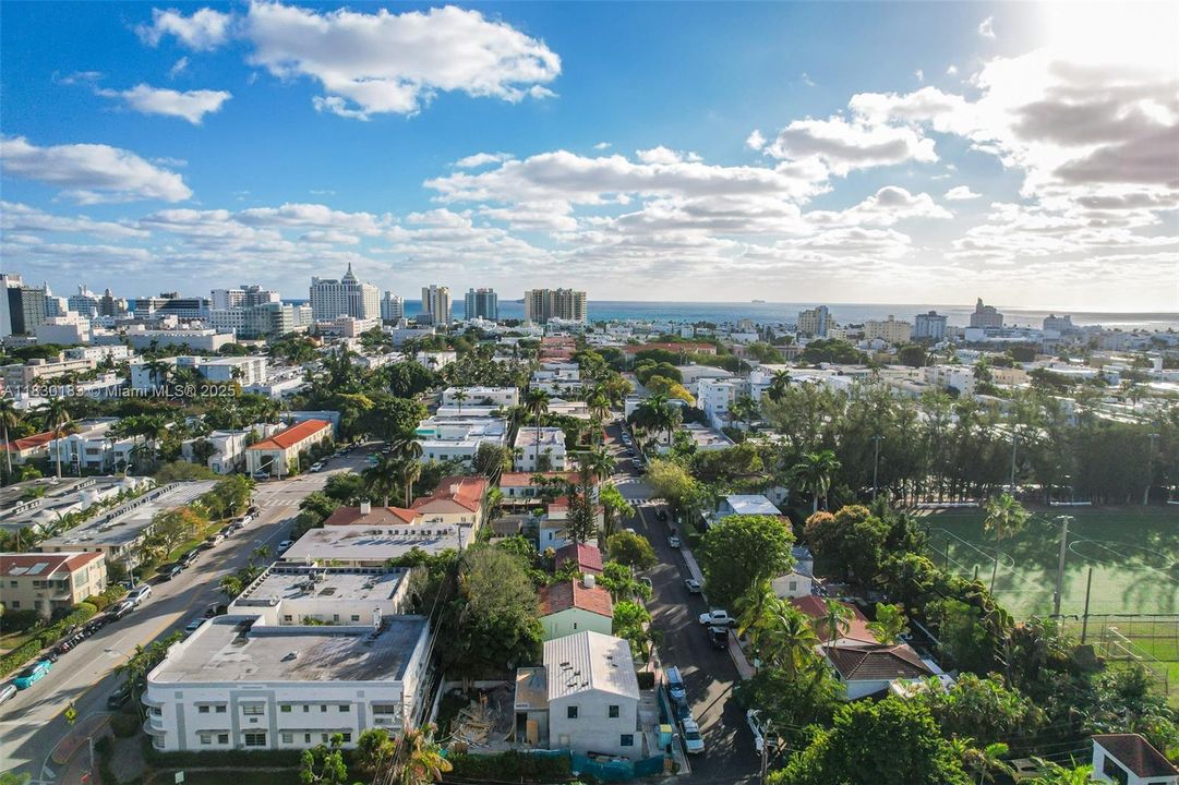 Vendido Recientemente: $1,799,000 (3 camas, 2 baños, 1921 Pies cuadrados)