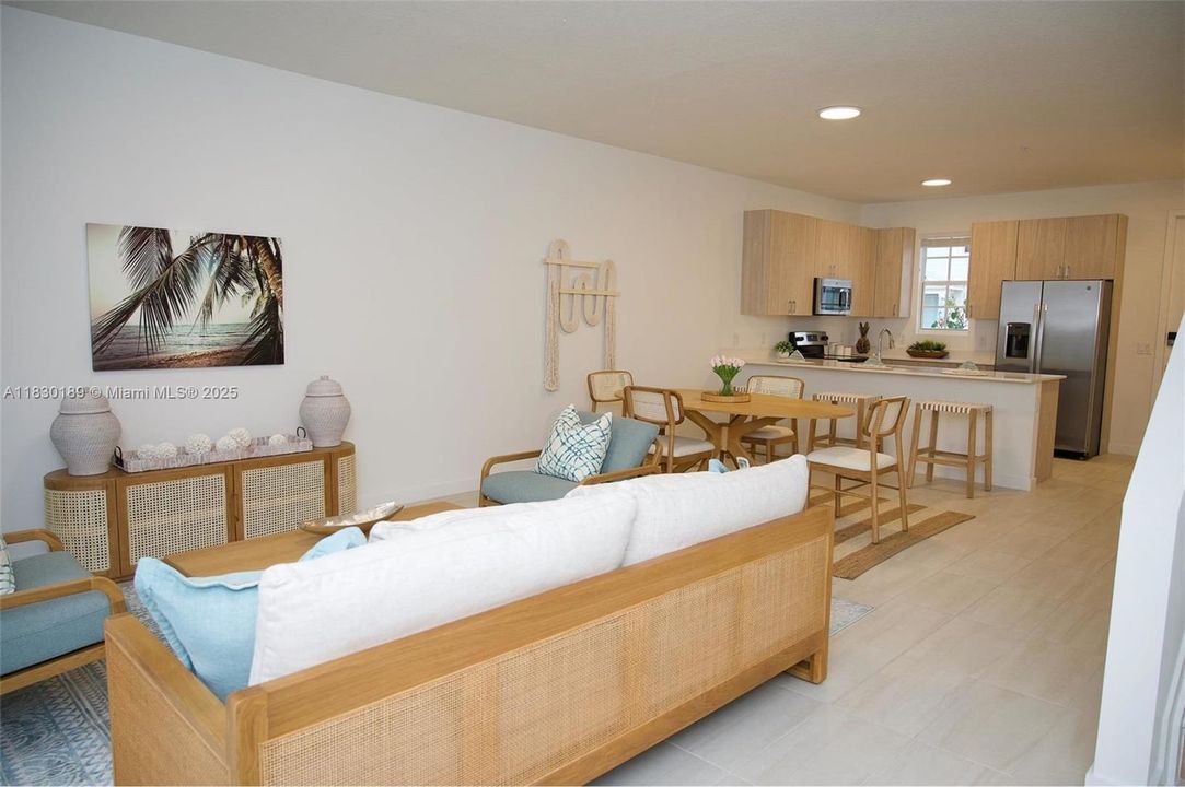 For Rent: $2,400 (3 beds, 2 baths, 0 Square Feet)