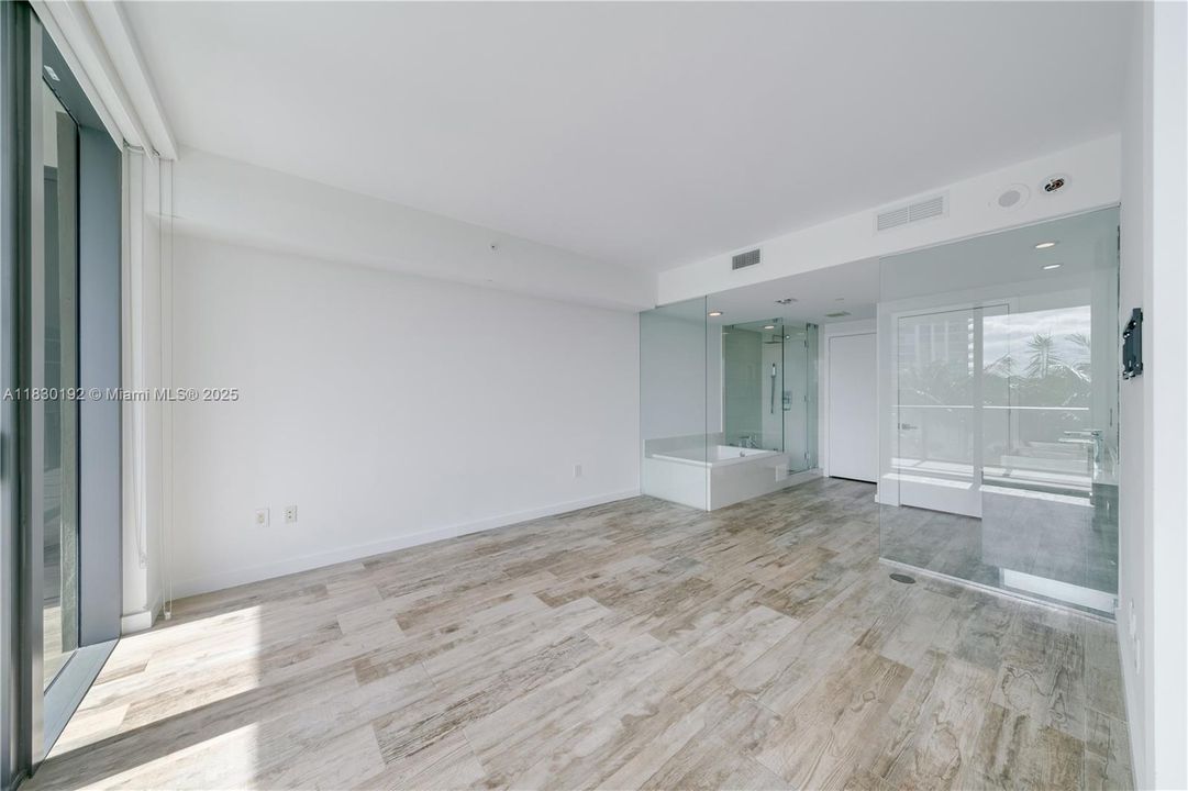 En Venta: $799,500 (2 camas, 3 baños, 1175 Pies cuadrados)