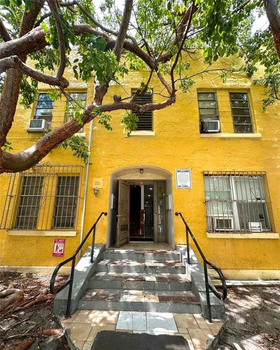 Recently Sold: $1,600,000 (0 beds, 0 baths, 0 Square Feet)