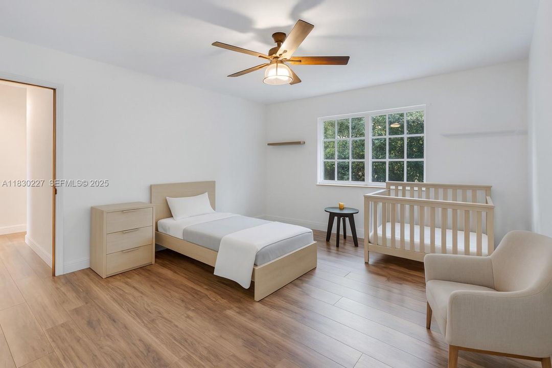 На продажу: $3,150,000 (7 спален, 6 ванн, 5775 Квадратных фут)