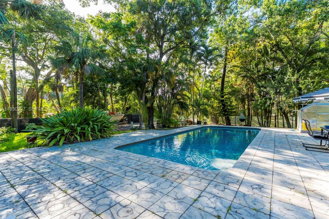 На продажу: $3,150,000 (7 спален, 6 ванн, 5775 Квадратных фут)