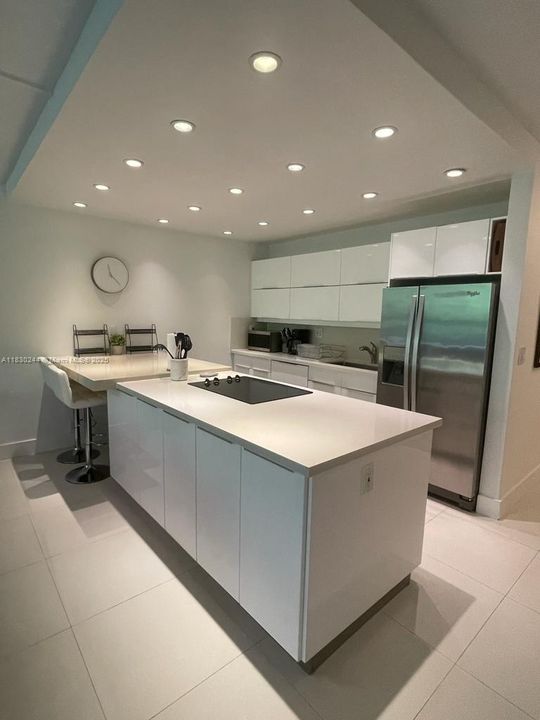 Недавно продано: $1,295,000 (3 спален, 2 ванн, 1720 Квадратных фут)