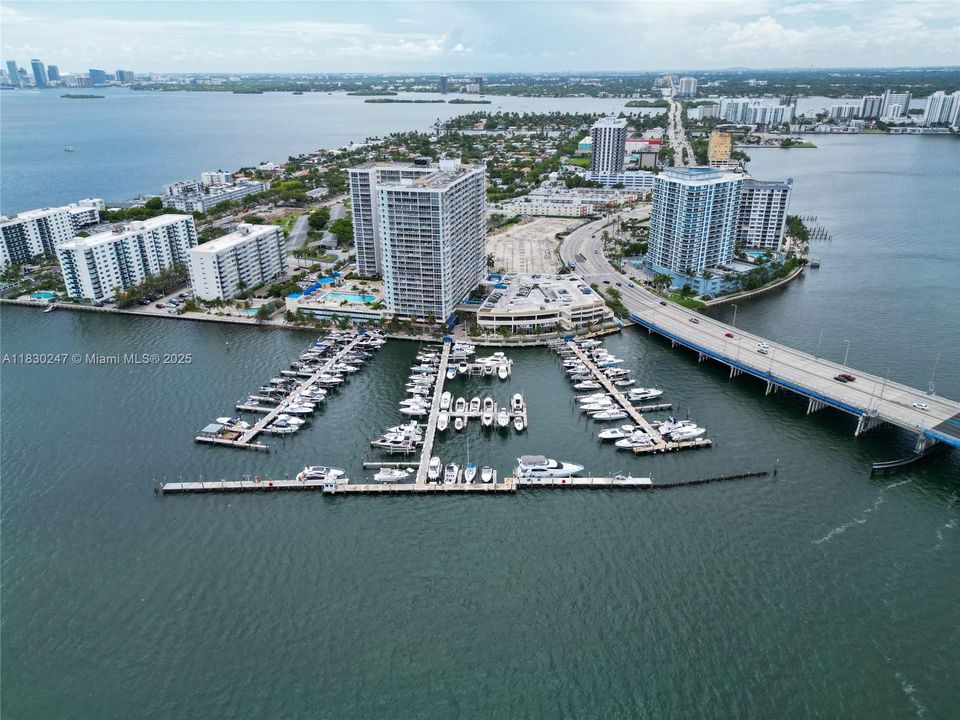En Venta: $2,200 (1.00 acres)