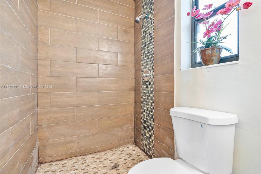 Vendido Recientemente: $484,000 (3 camas, 2 baños, 1539 Pies cuadrados)