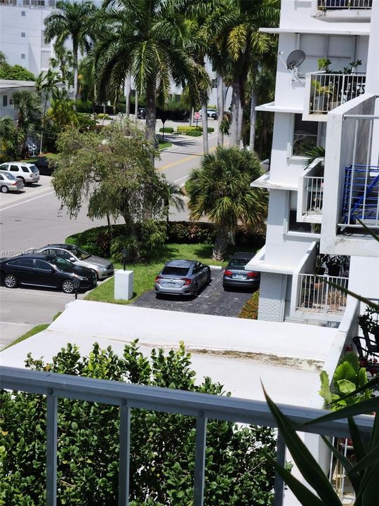 На продажу: $595,000 (2 спален, 2 ванн, 1555 Квадратных фут)