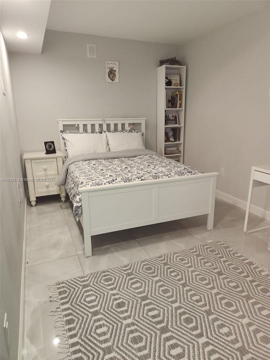 На продажу: $595,000 (2 спален, 2 ванн, 1555 Квадратных фут)