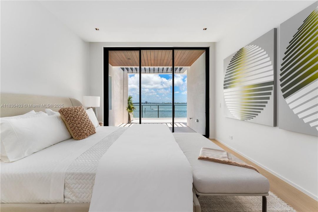 En Venta: $19,995,000 (6 camas, 7 baños, 6347 Pies cuadrados)