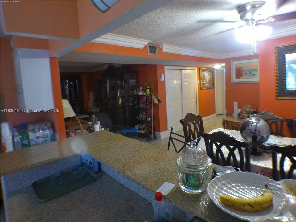 Active With Contract: $243,000 (3 beds, 2 baths, 1348 Square Feet)