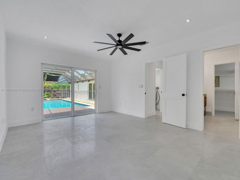 For Sale: $1,545,000 (5 beds, 3 baths, 2965 Square Feet)