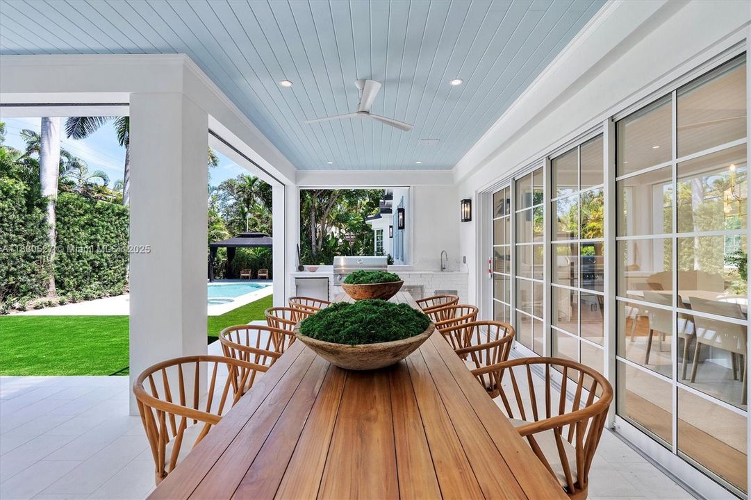 Activo con contrato: $5,995,000 (5 camas, 5 baños, 5119 Pies cuadrados)