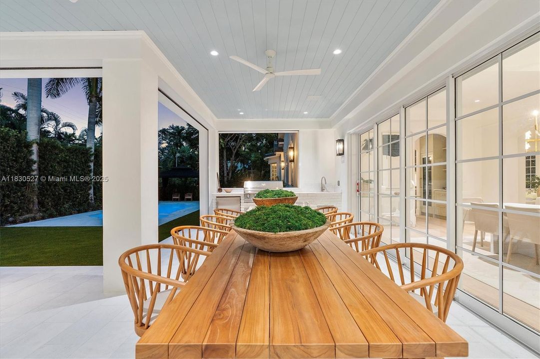 Activo con contrato: $5,995,000 (5 camas, 5 baños, 5119 Pies cuadrados)