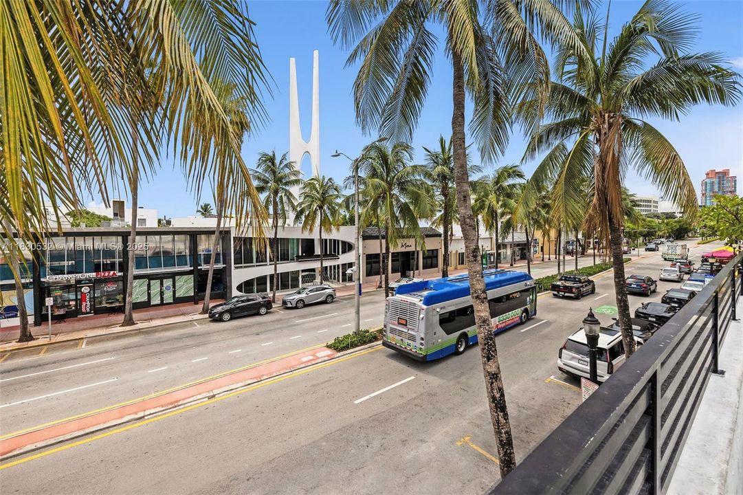 На продажу: $187,000 (0 спален, 1 ванн, 270 Квадратных фут)