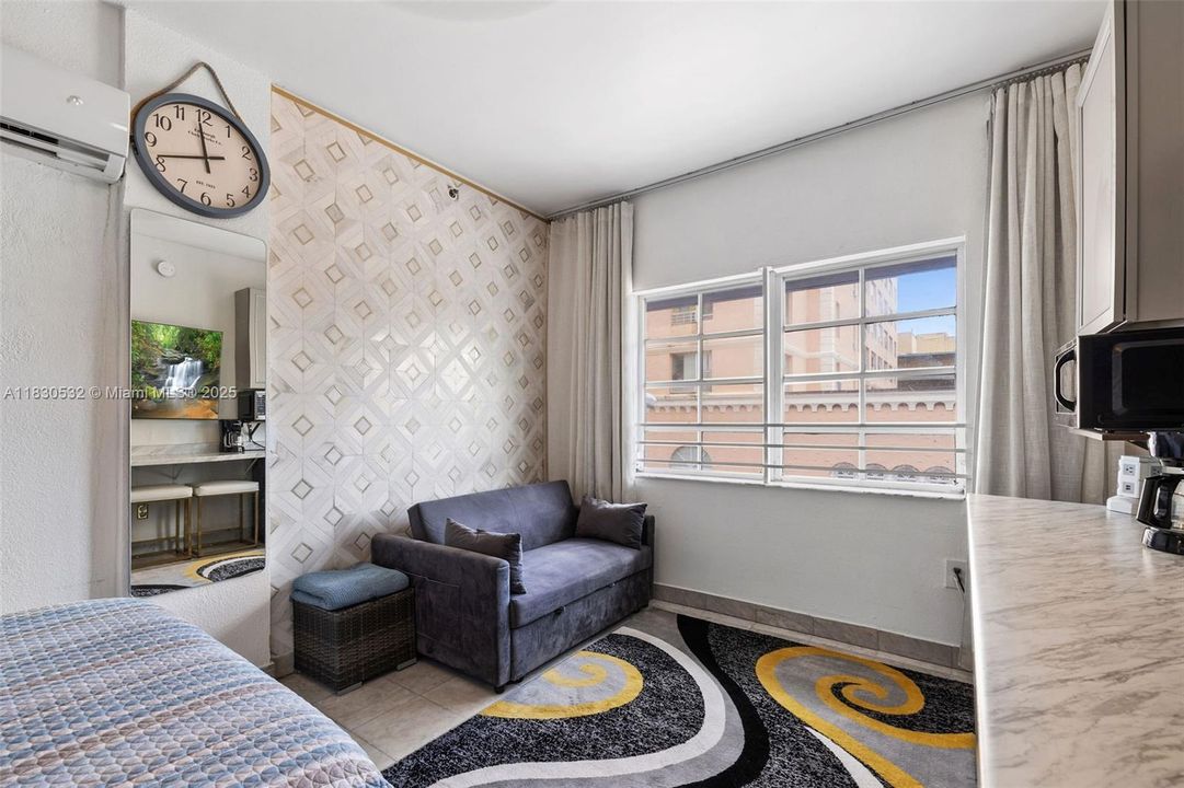 На продажу: $187,000 (0 спален, 1 ванн, 270 Квадратных фут)