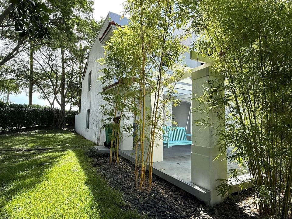 Recently Rented: $4,400 (3 beds, 2 baths, 1898 Square Feet)