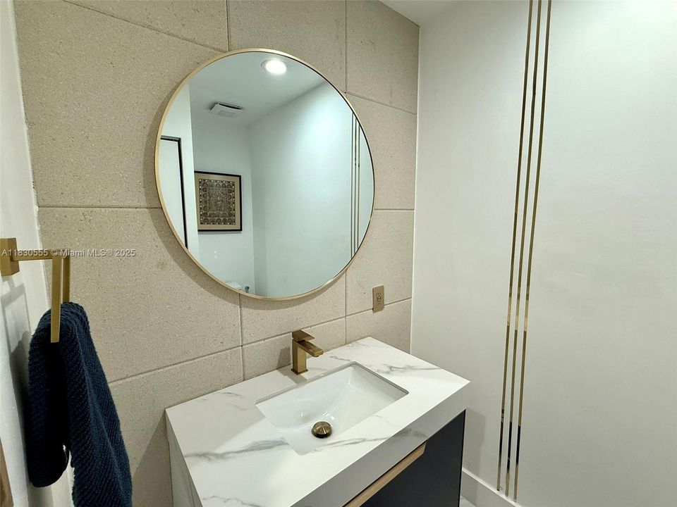 Recently Rented: $4,400 (3 beds, 2 baths, 1898 Square Feet)