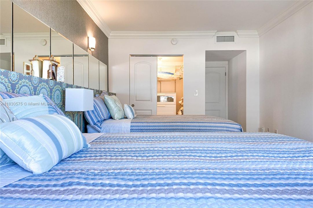 待售: $750,000 (3 贝兹, 2 浴室, 1780 平方英尺)