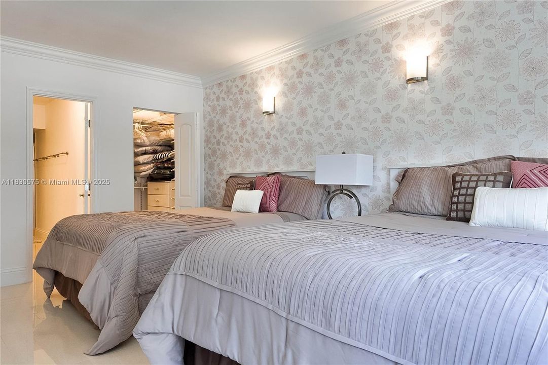 待售: $750,000 (3 贝兹, 2 浴室, 1780 平方英尺)